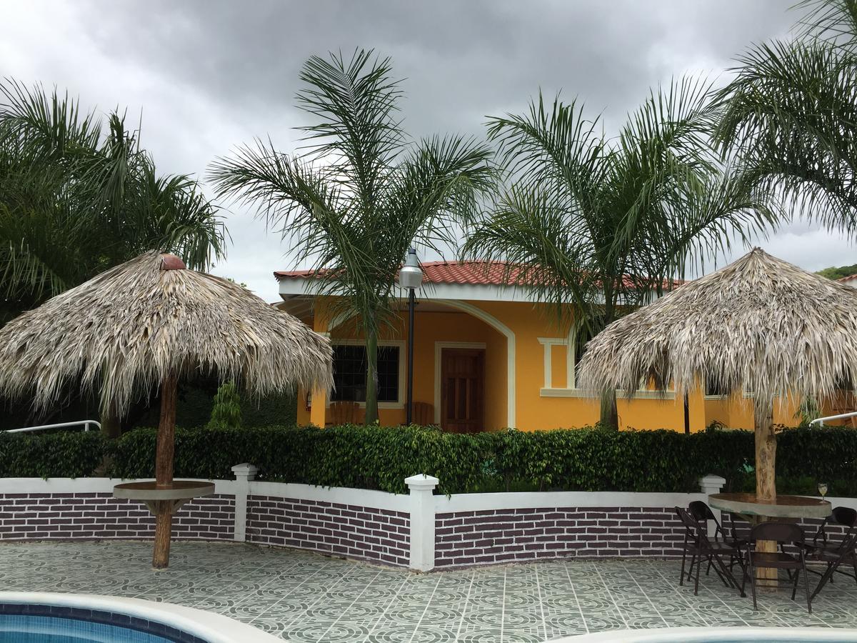 Apart Hotel Acuarious De Luis Эстели Экстерьер фото