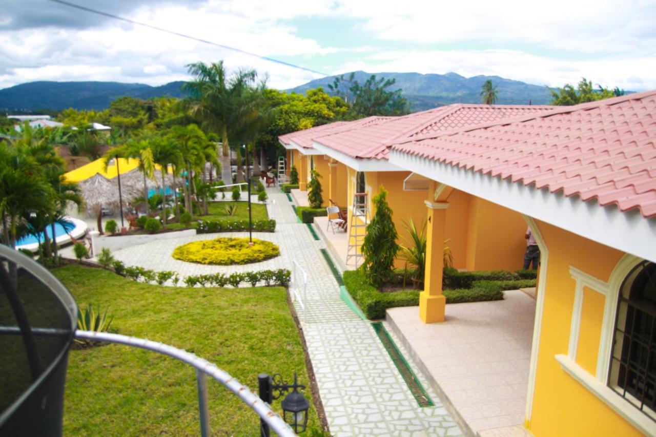 Apart Hotel Acuarious De Luis Эстели Экстерьер фото